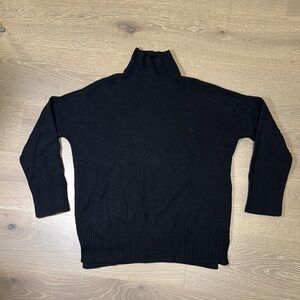 Abercrombie &Fitch Black Turtleneck Sweater